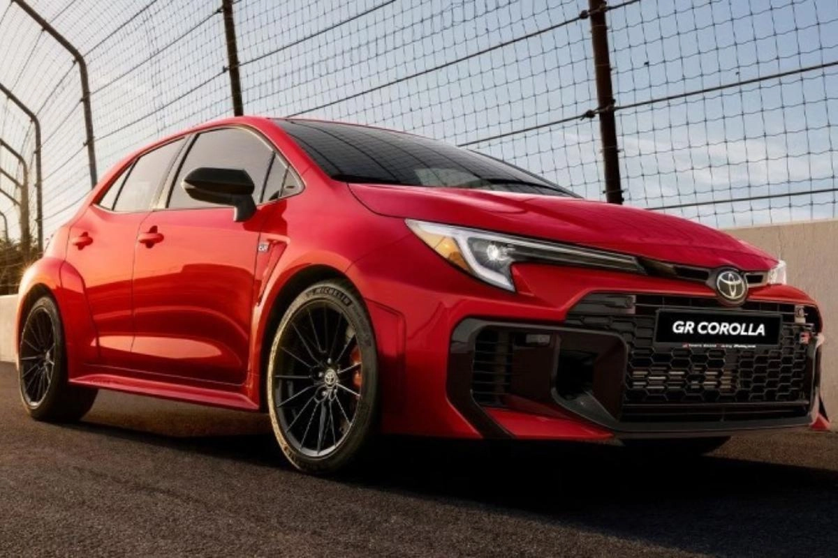 GR Corolla