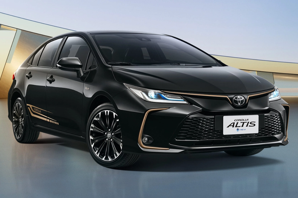 altis