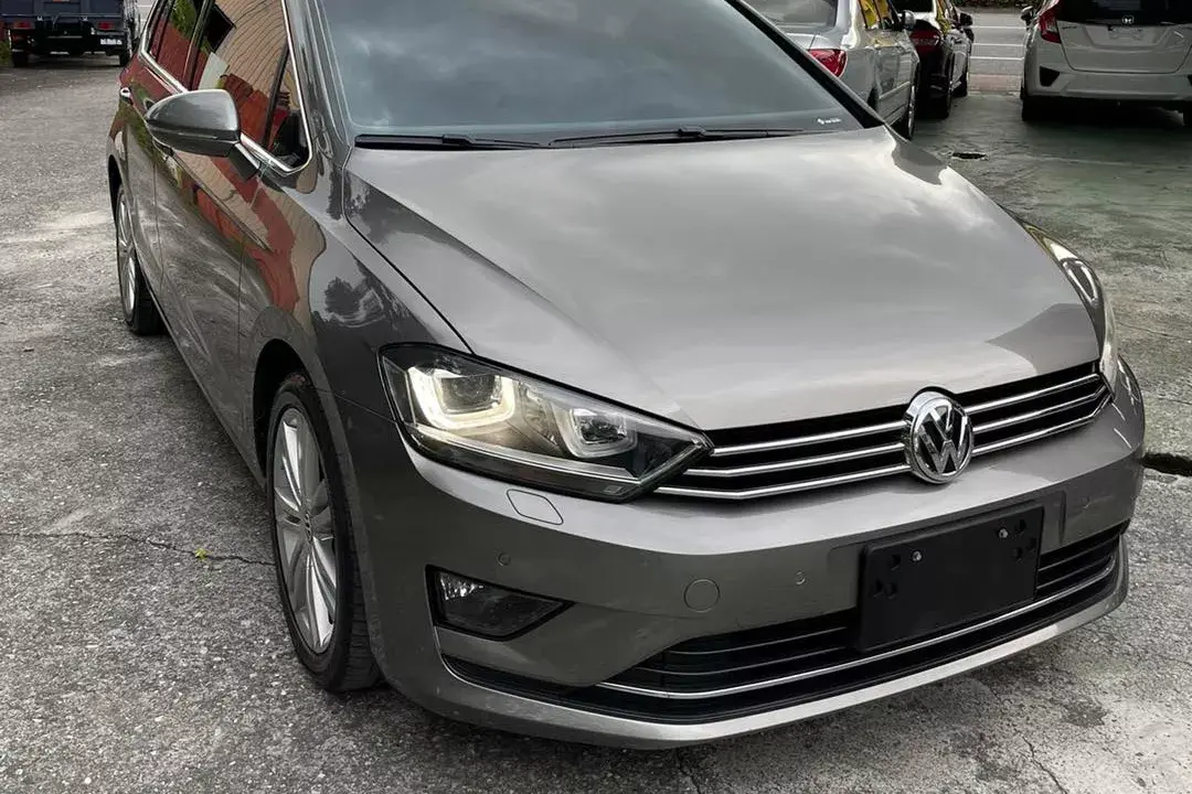 花蓮二手車買賣-Volkswagen sportsvan 1.4T
