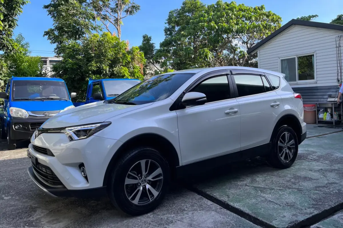 花蓮二手車買賣-Toyota RAV4 2.0 豪華版